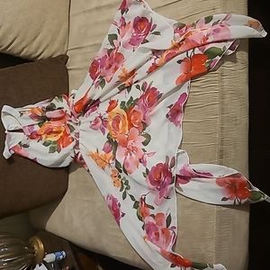 Girls dress with flower design